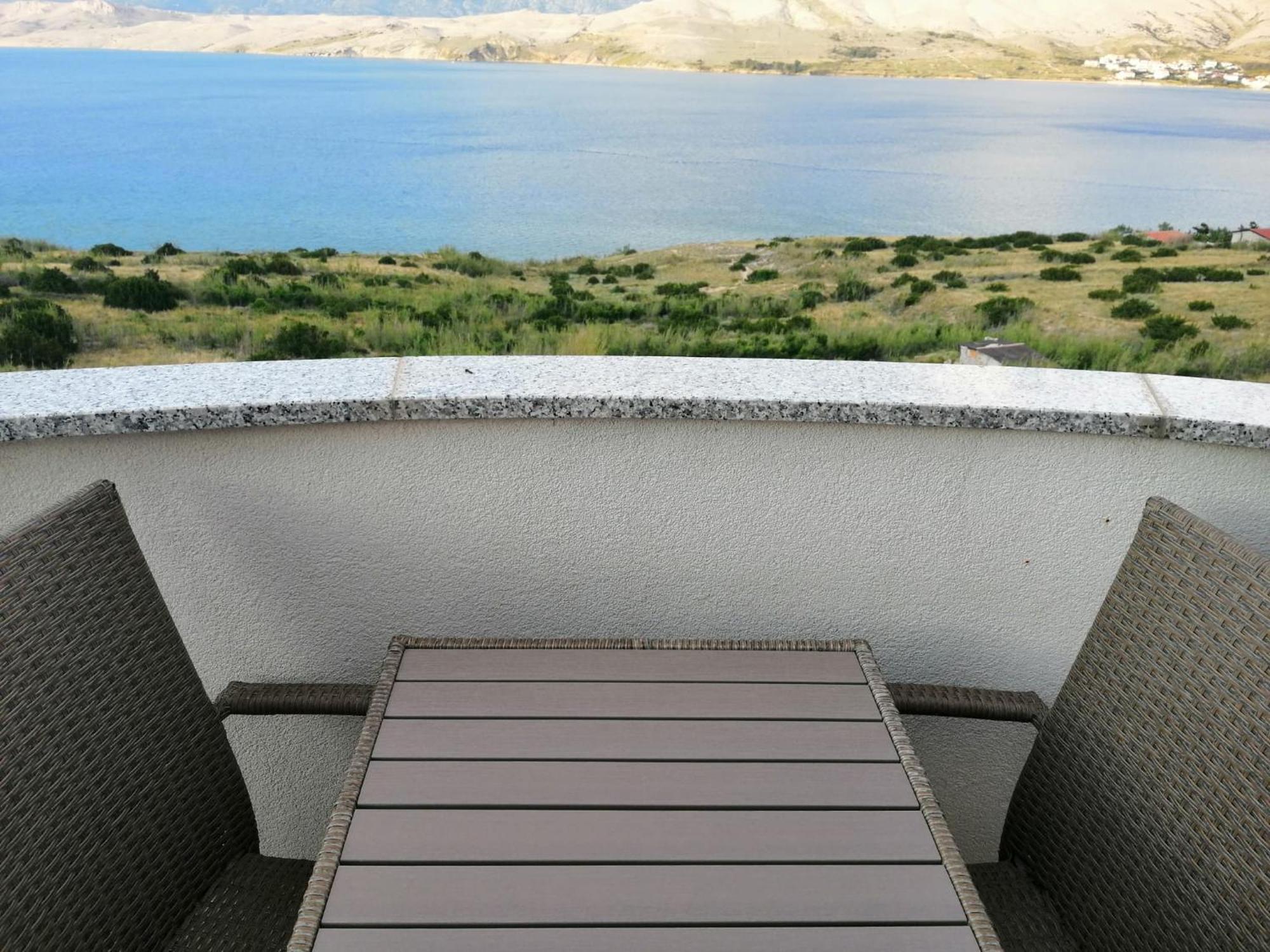 Family Apartments K&M Паг Стая снимка