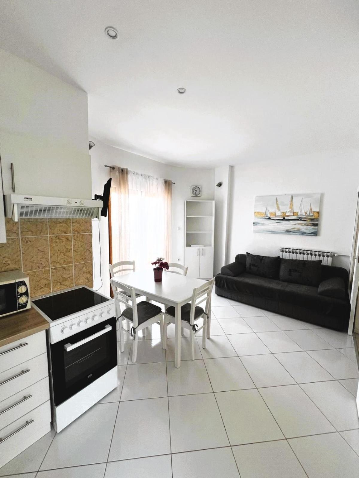 Family Apartments K&M Паг Екстериор снимка